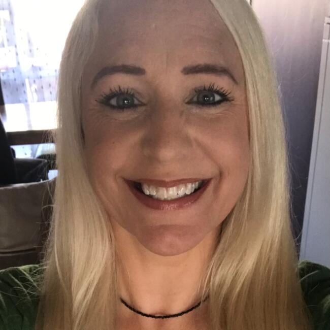 Babysitter in Christchurch: Rachel