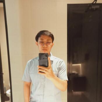 Babysitting job in Surakarta: babysitting job Jonathan