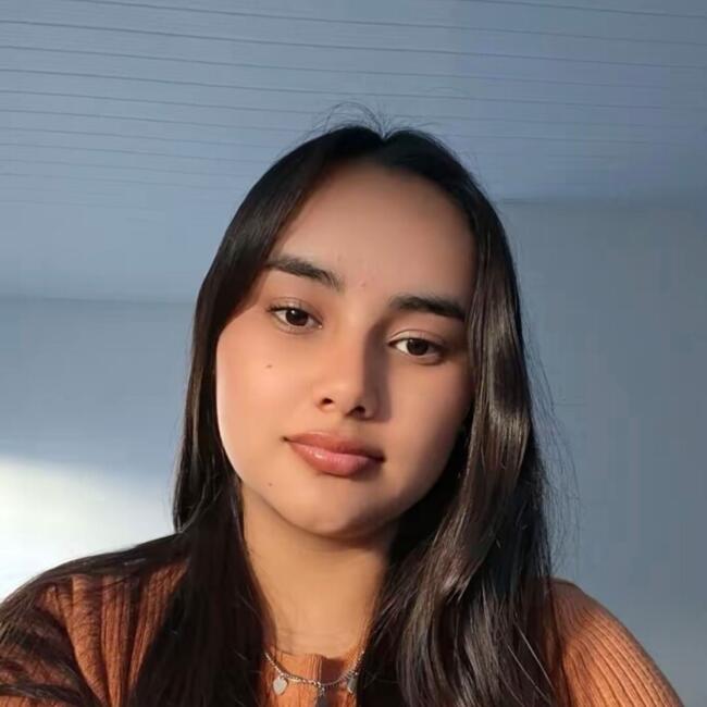 Babysitter in Delta del Tigre: Yanina Mendoza