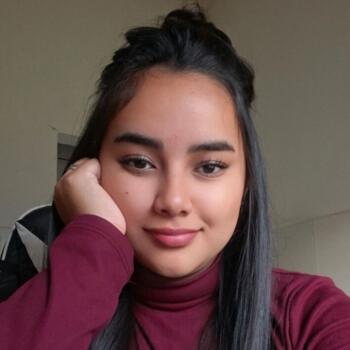 Babysitter Montevideo: Yanina Mendoza