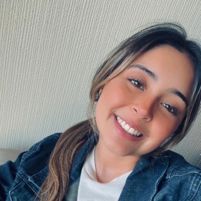 Babysitter in Providencia: Karla