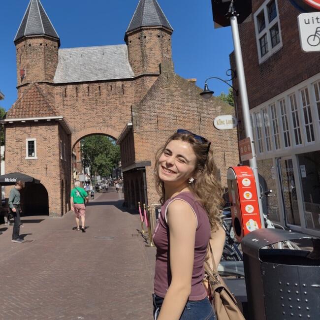 Babysitter in Lommel: Teresa