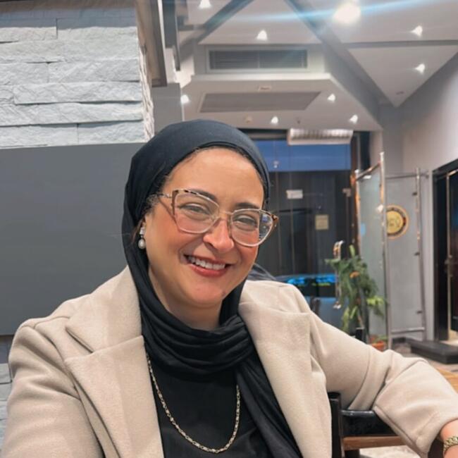 Babysitter in Alexandria: Dalia