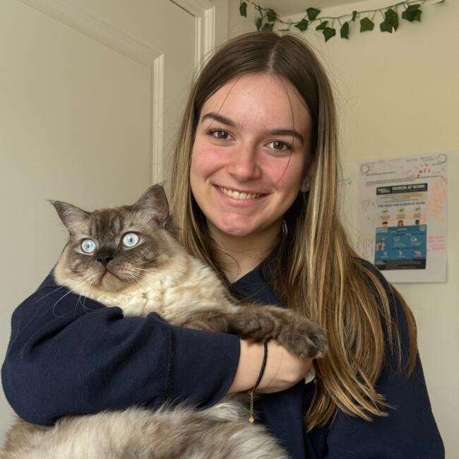 Babysitter in The Hague: Skylar