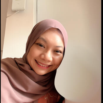 Babysitter Singapore Island: Rose