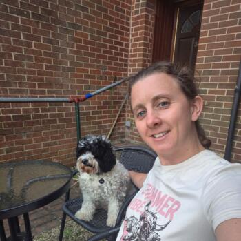 Babysitter Newbury: Katie