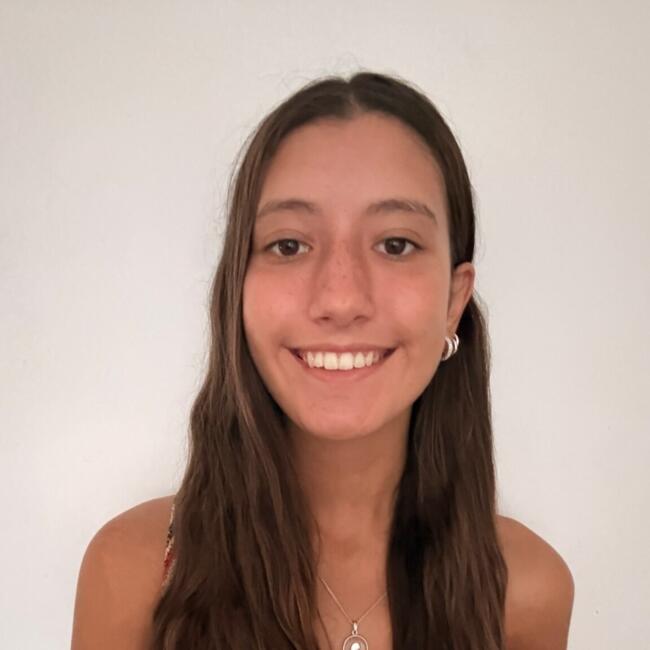 Niñera en Canelones: Victoria