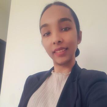 Baby-sitter Nanterre: Zaynub