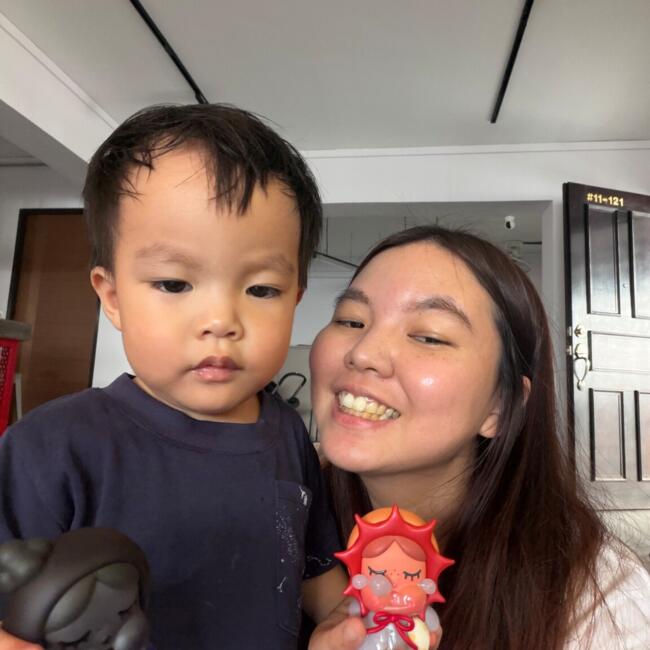 Babysitting job in Singapore Island: Chochanmyei