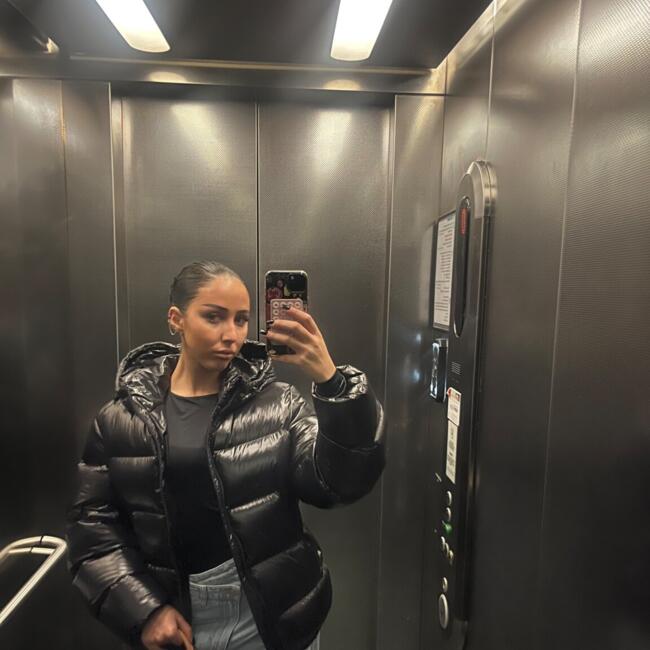 Babysitter in Gennevilliers: Nour