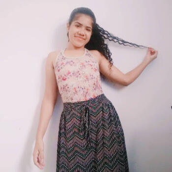 Babysitters in Piracicaba: Paula