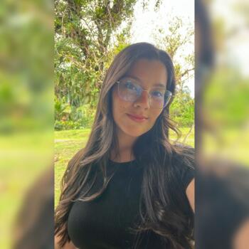 Niñera en Guácimo: Raquel