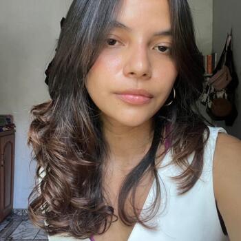 Babysitter in Belém: Nadine