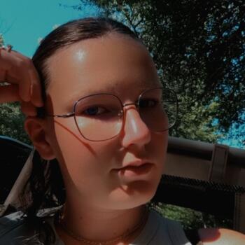 Babysitter Saint-Amand: Ophéa