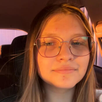 Babysitter in Campo Grande: Bruna