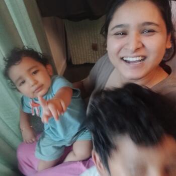 Babysitter in The Hague: Dikshya