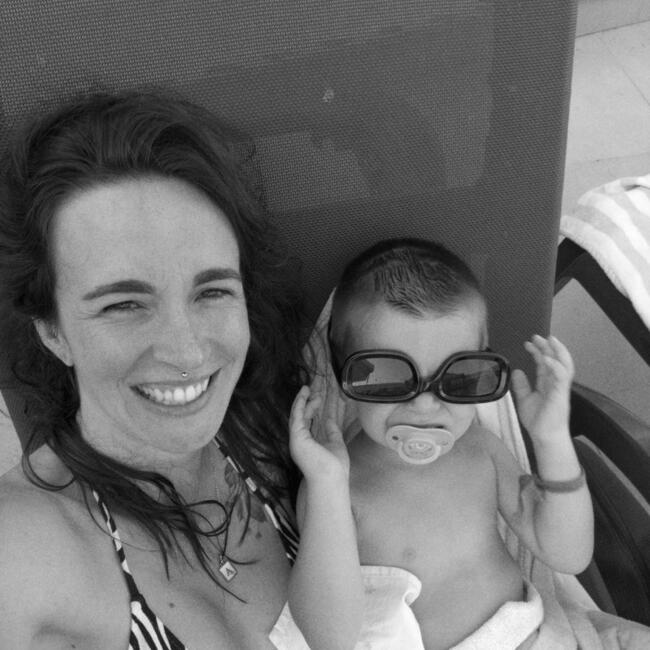 Babysitter in São Domingos de Rana: Joana