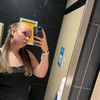 Babysitter Ath: Laety