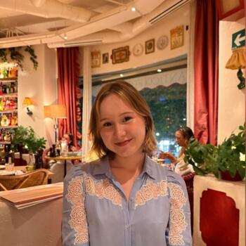 Babysitter Calella: Kamilla