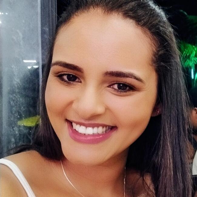 Babysitter in Belo Horizonte: Amanda