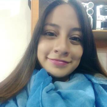 Babysitter in Tlalnepantla: Naomi