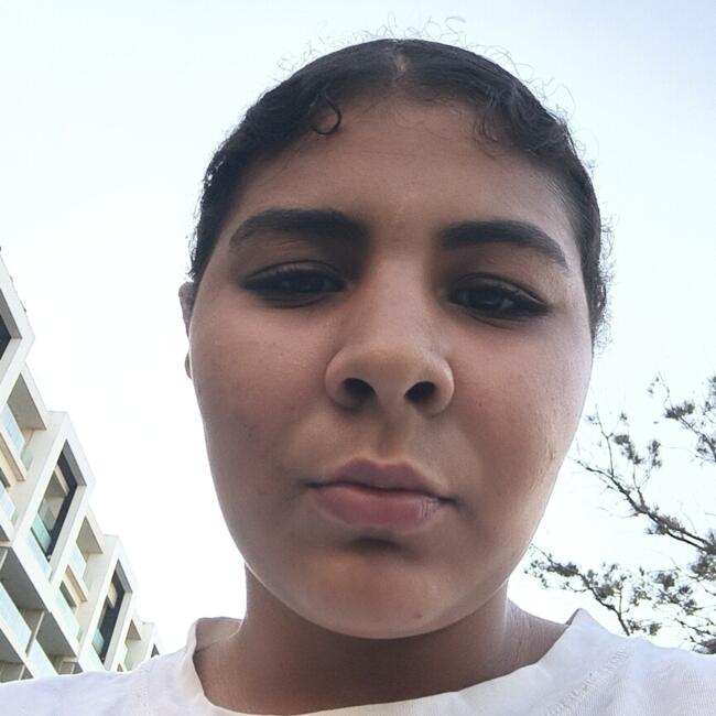 Babysitter in Sliema: Jara