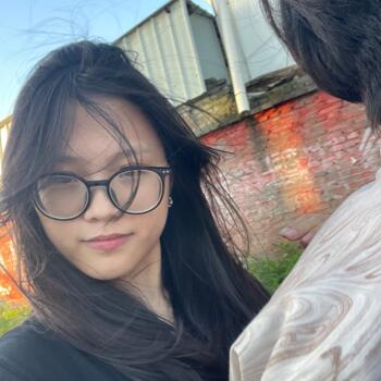 Babysitting job in Almirante Brown: 绑定
