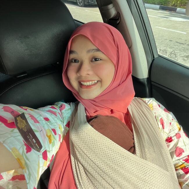 Singapore Island的保母: Nurul