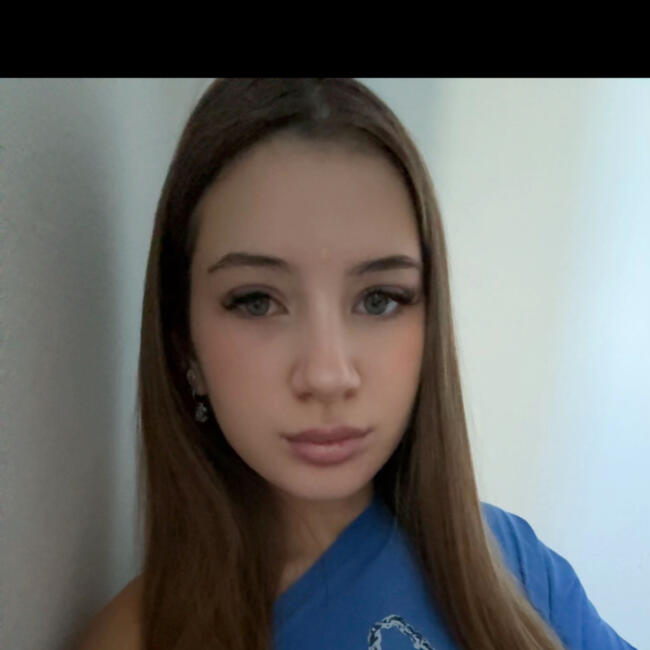 Nounou à Cannes: Stefani