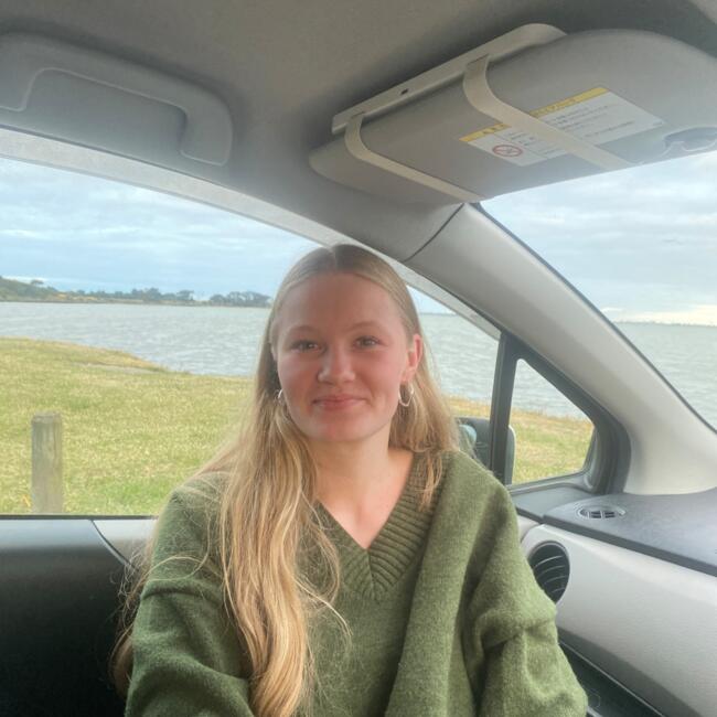 Babysitter in Christchurch: Brianna