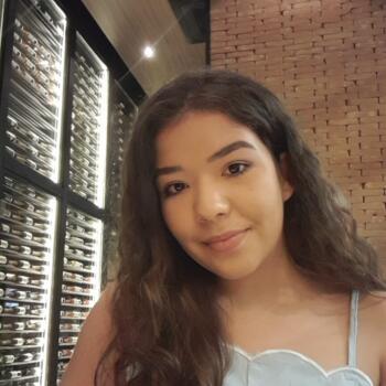 Babysitter in Campo Grande: Nicoly