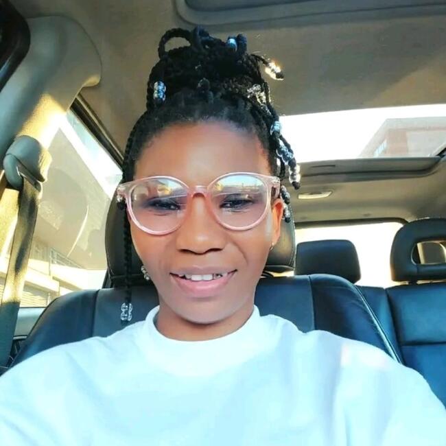 Babysitter in Johannesburg South: Yondela