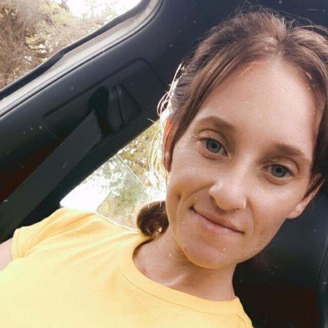 Babysitter in Steenberg: Kyla