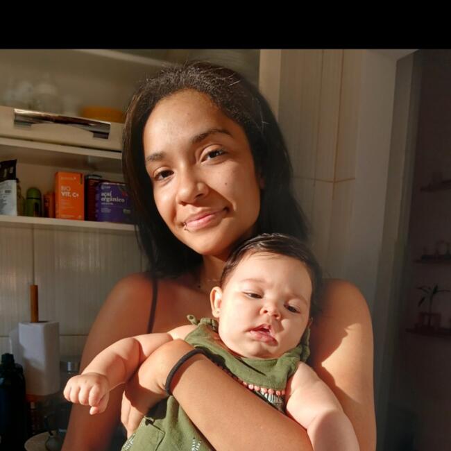 Babysitter in Jacarepaguá: Júlia