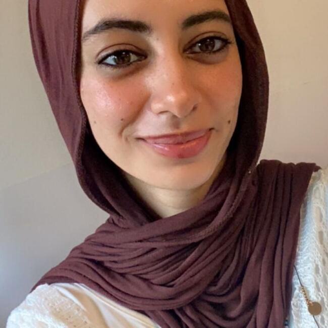 Babysitter in Orléans: Ahlam