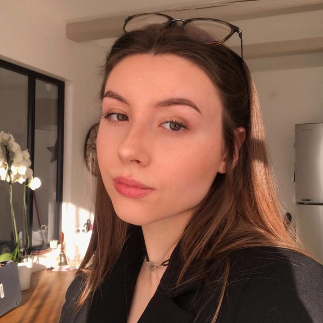 Barnvakt i Marly: Eléa