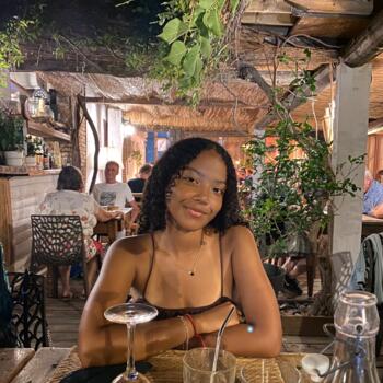 Babysitter in Le Plessis-Robinson: QUELQUEJEU