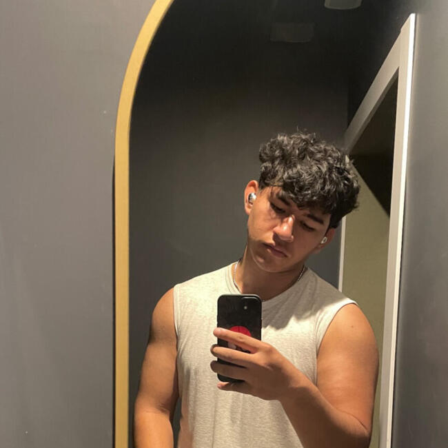 Babysitter in Almoines: Víctor