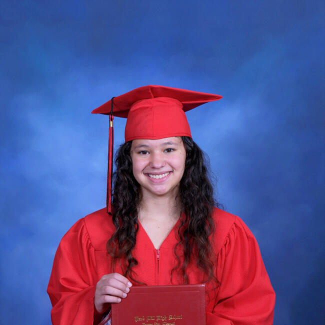 Babysitter in Kansas City (Kansas): Fallon