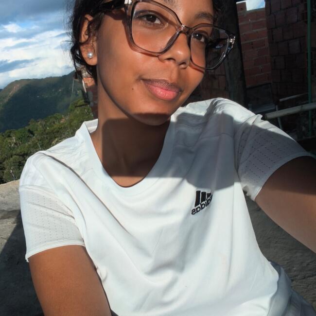 Babysitter in Caracas: Ariacna
