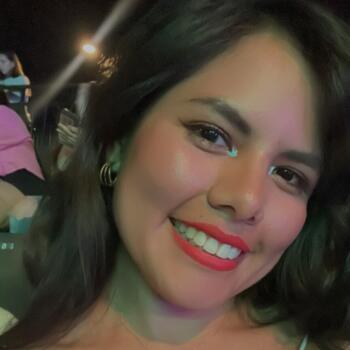 Babysitter in Braine-l'Alleud: Yeniffer Geraldine