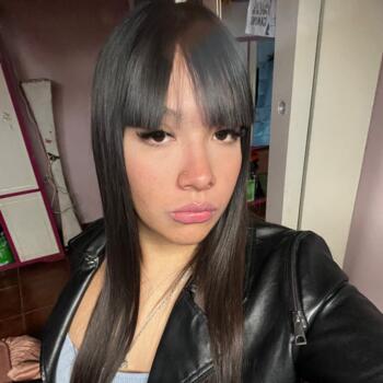 Babysitter in Pilar: Mia