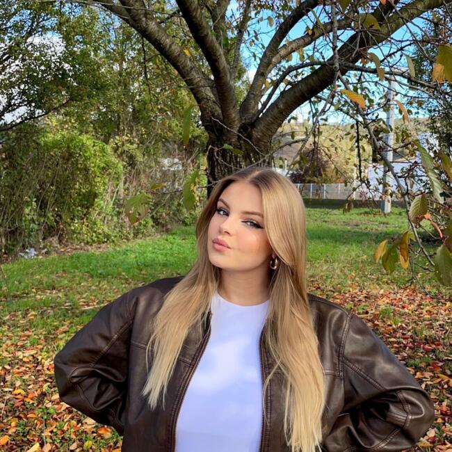 Babysitter in Rouen: Margaux