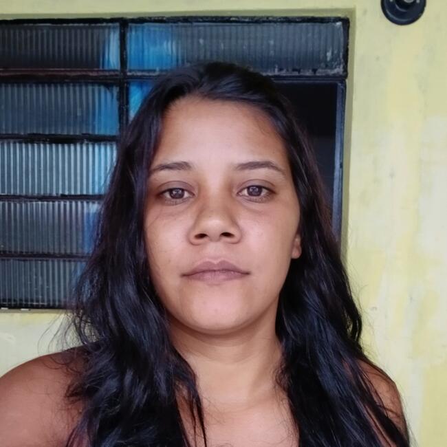 Babá em Goiás: Bruna