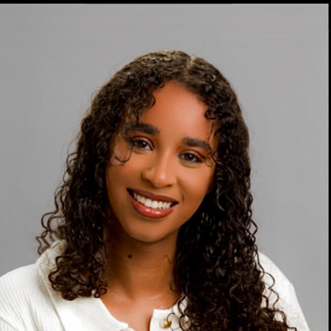 Babysitter in Nottingham: Hanan