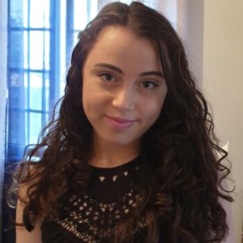 Babysitter em Estoril: Catarina