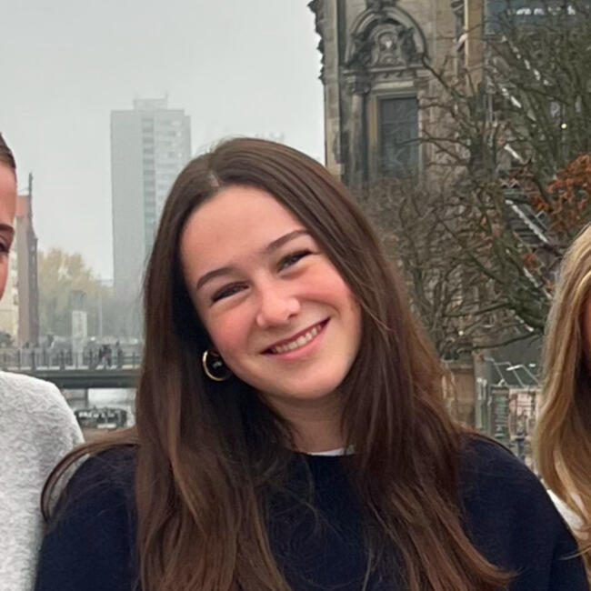 Oppas in Bunschoten-Spakenburg: Nova