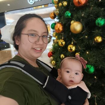 Babysitting job in Jakarta: babysitting job Maria