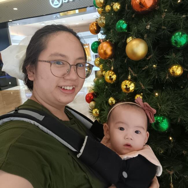Babysitting job in Jakarta: Maria