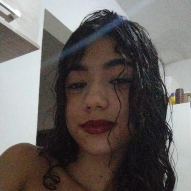 Babysitter in Jaú: Emanuely